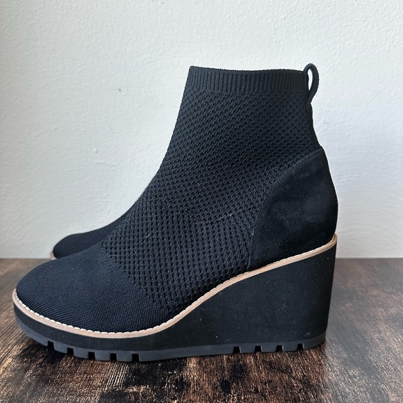 Eileen Fisher London Recycled Stretch Knit Bootie - Picture 4 of 11